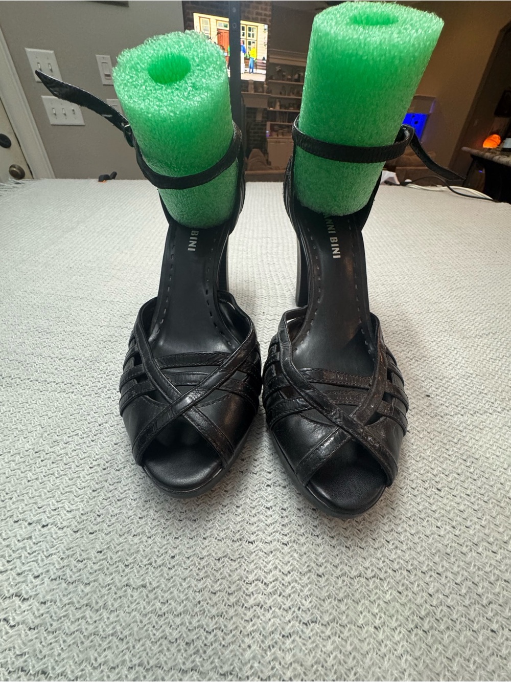 Gianni Bini Black Leather Strappy Open-Toe Heels